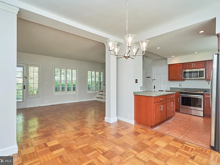 3314 Gunston Rd #730 — Photo 22