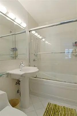 Sold by Douglas Elliman | media 22