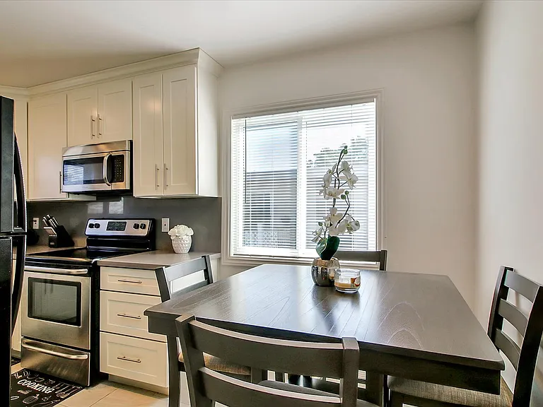 2351 William Dr #3 — Photo 25