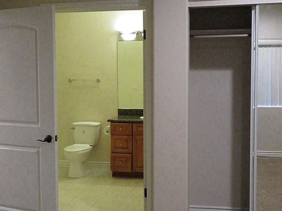 5th image of 6710 Balboa Blvd APT 2