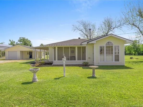 8705 Tom Hebert Rd, Lake Charles, LA 70607