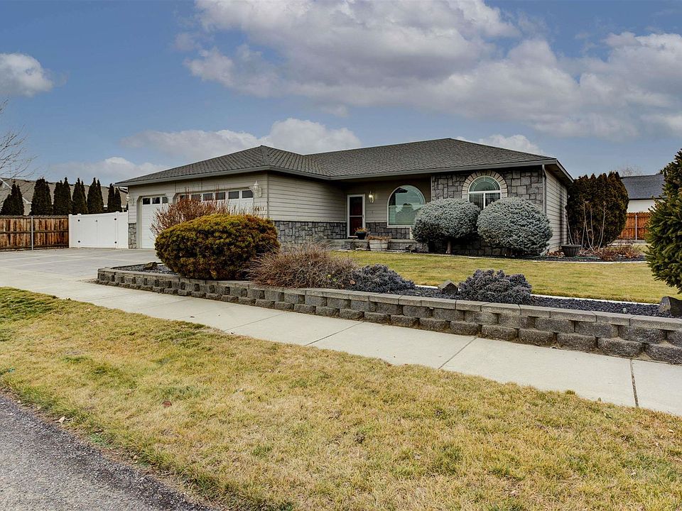 1st image of 4411 Sirocco Dr