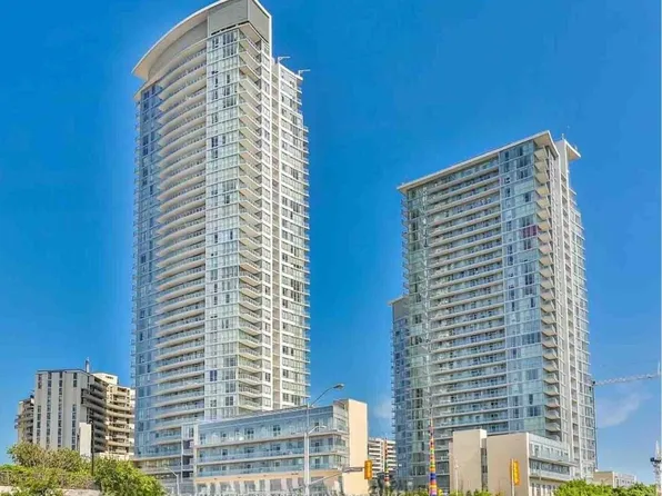 70 Forest Manor Rd, Toronto, ON