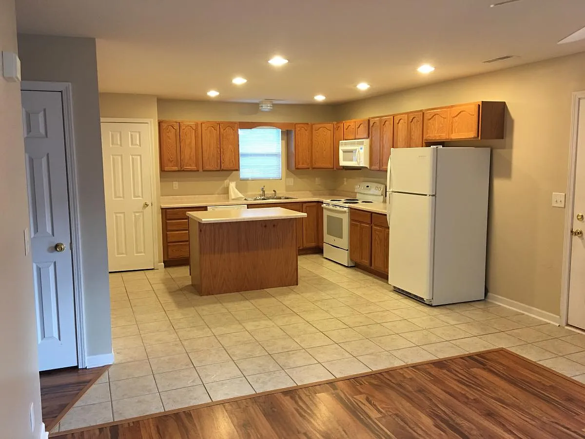 461 Stokley Boulevard — Photo 3