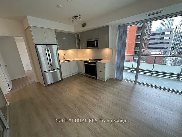 3 bed, $3,350 — Photo 3