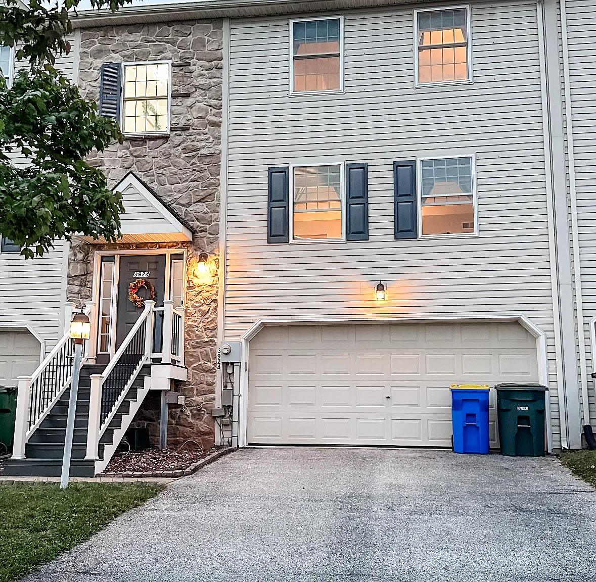 3 bed, 1920 sqft, $1,800 — Photo 2