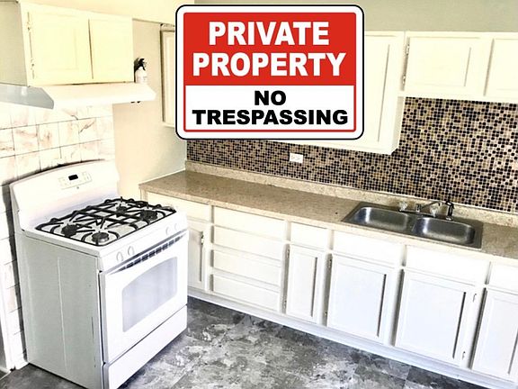 4th image of 16317 Oxford Dr