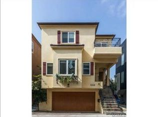 541 Bayview Dr, Hermosa Beach, CA 90254