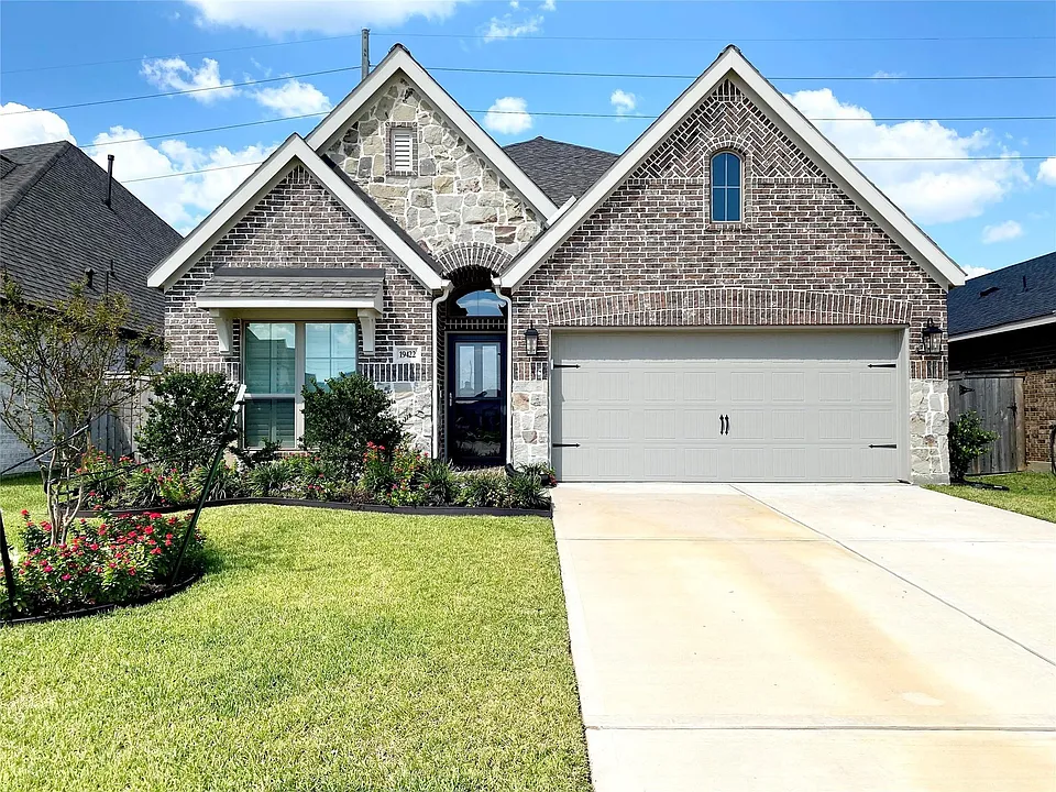 19422 Tobiano Park Dr