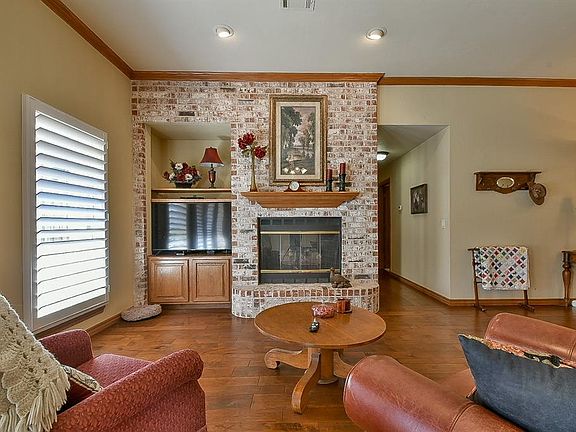 5th image of 4213 Mariner Dr