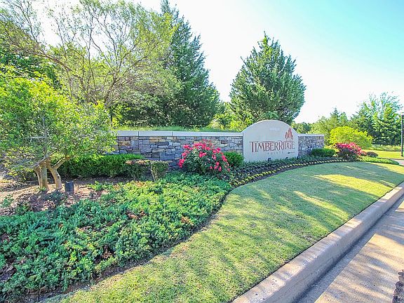 Subdivision Entrance