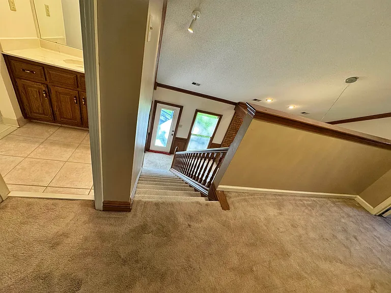 2025 Mount Badon Ln — Photo 26