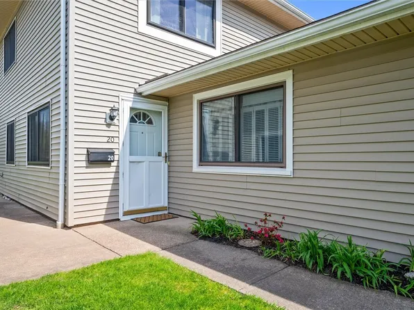 20 De Paul Dr, East Rochester, NY 14445