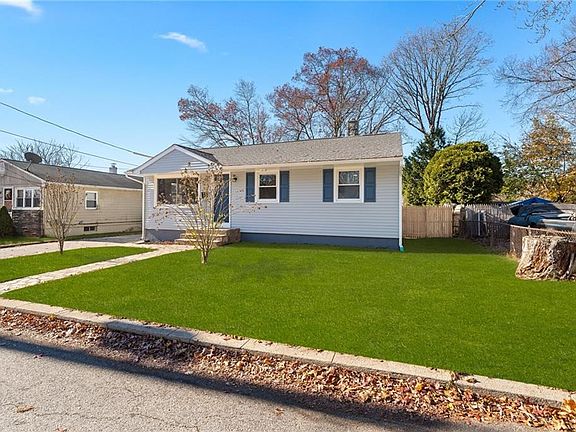 4th image of 115 Windsor Park Dr