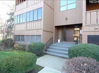 33803 Electric Blvd APT D1, Avon Lake, OH 44012