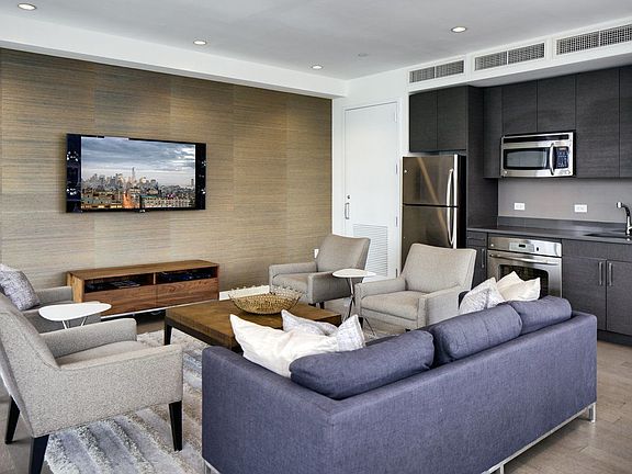 3rd image of 309 5th Ave APT 16C