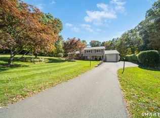 5 Twin Rocks Drive, New Fairfield, CT 06812