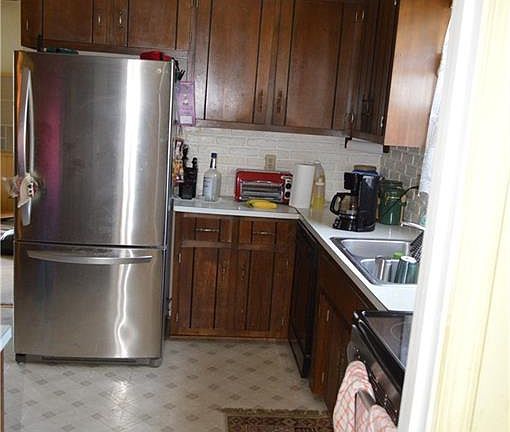 3rd image of 3403 Sussex Dr