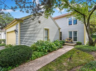 12 The Court Of Stonecreek, Northbrook, IL