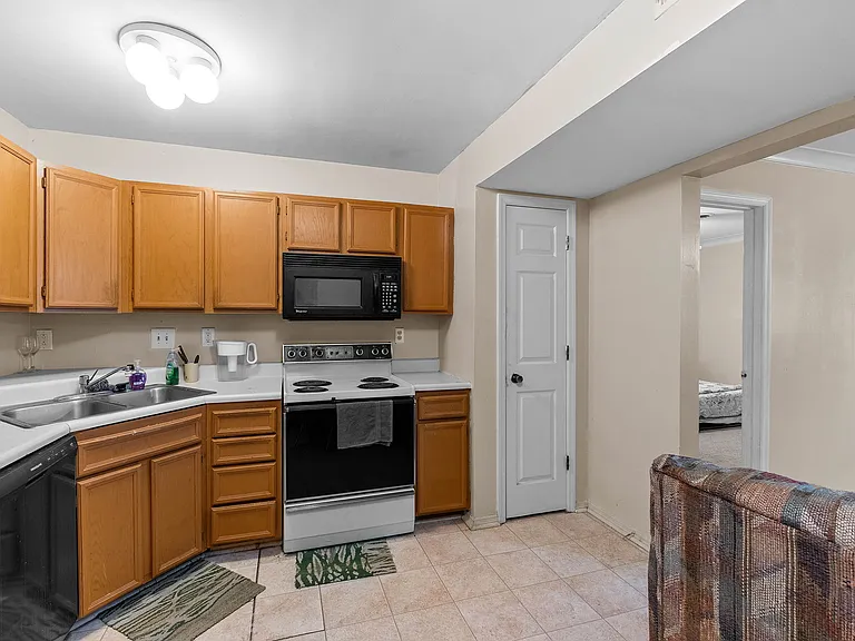 2339 Kratky Rd #A — Photo 9