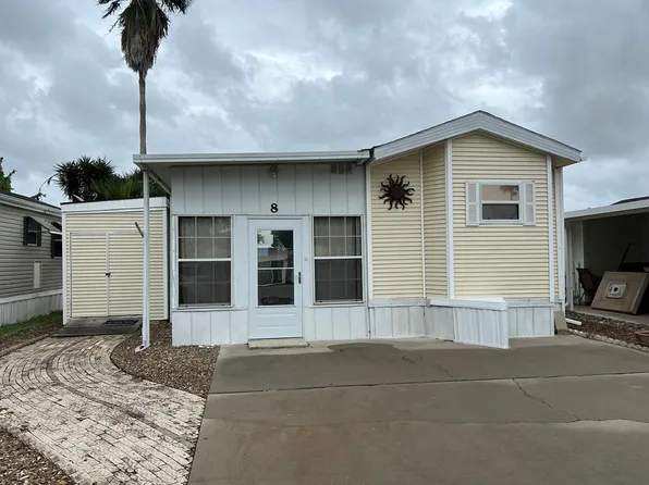 8 Rio Bravo Dr, Brownsville, TX 78520