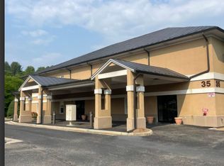 Lee,N.650, Lexington, VA 24450