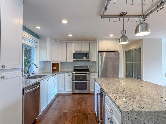 4th image of 9300 NE 132nd Pl