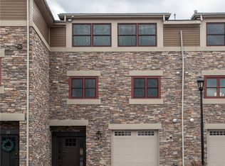 25 Ellicottvillas, Ellicottville, NY 14731