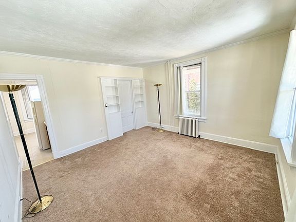 2nd image of 136 Maple Ave