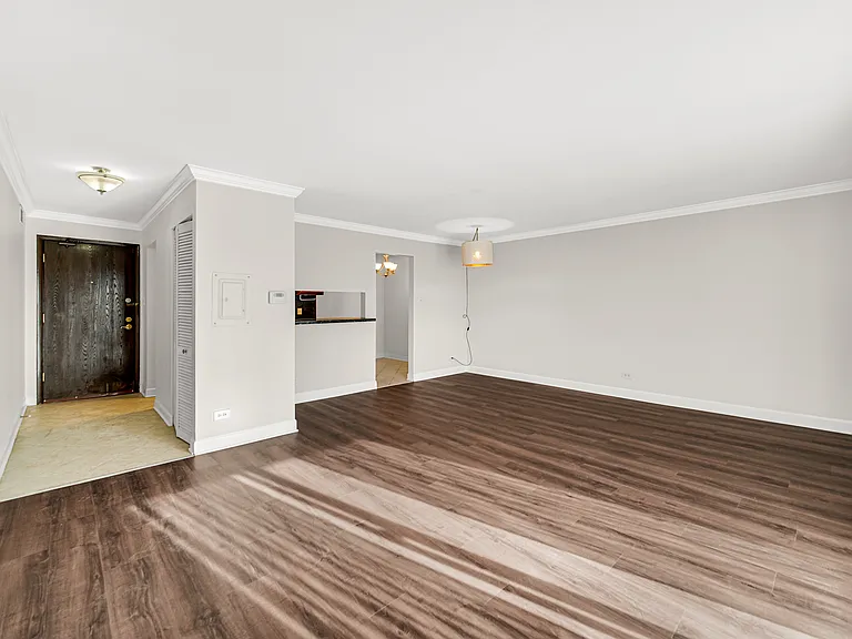 700 Perrie Dr #308 — Photo 13