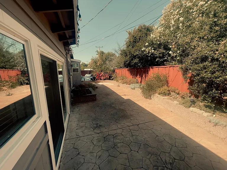 706 San Tomas St — Photo 15