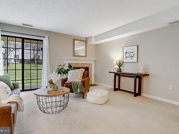 3rd image of 6923 Mary Caroline Cir