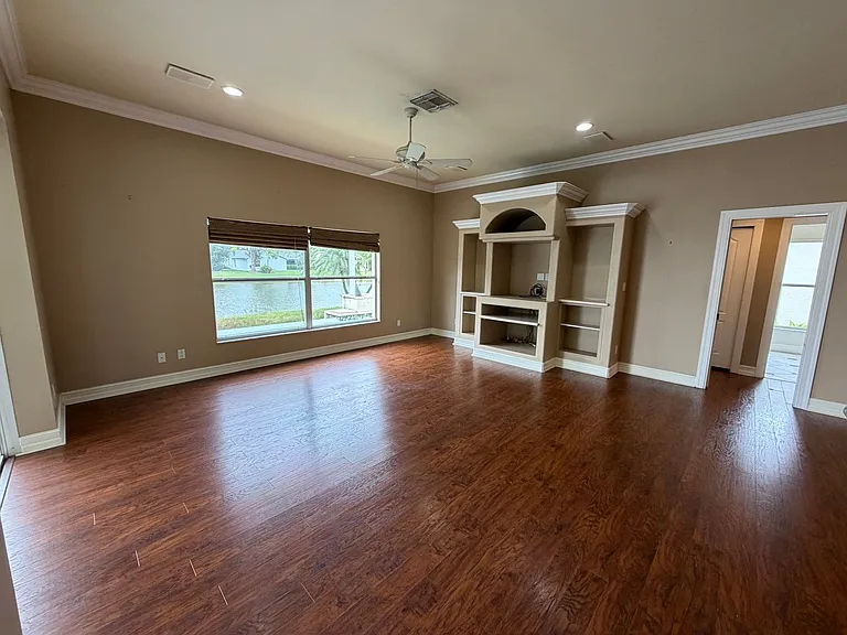 3425 Anton Ct — Photo 17