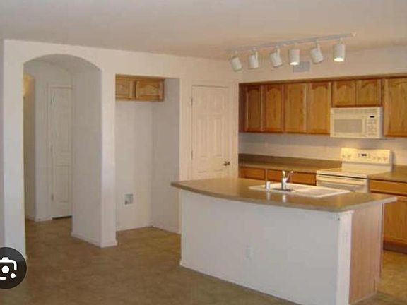 4th image of 15222 W Tasha Dr