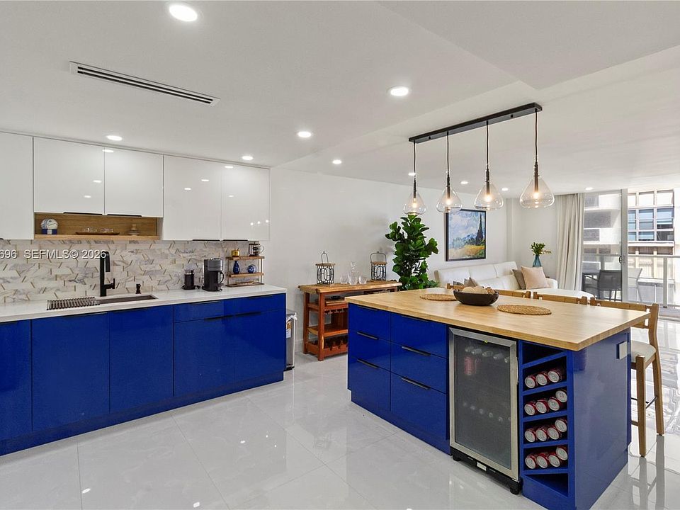 1st image of 5701 Collins Ave APT 1619