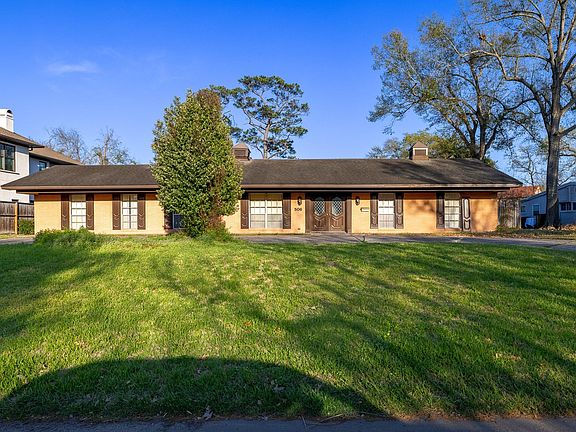 2nd image of 506 Timber Terrace Rd