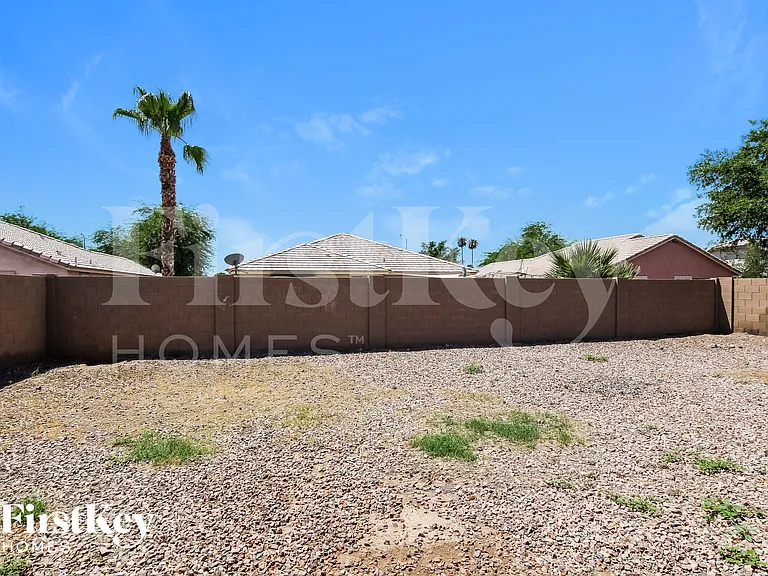 7221 W Marlette Ave — Photo 14