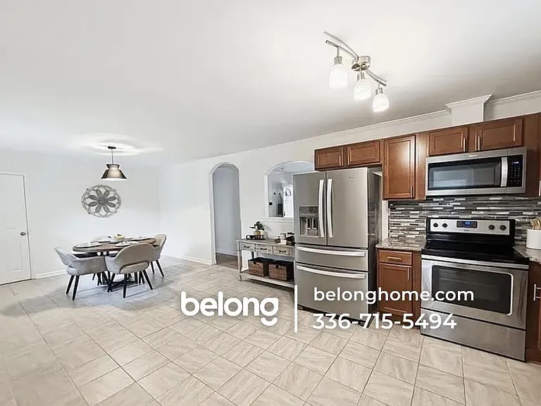 404 Cook Rd — Photo 11