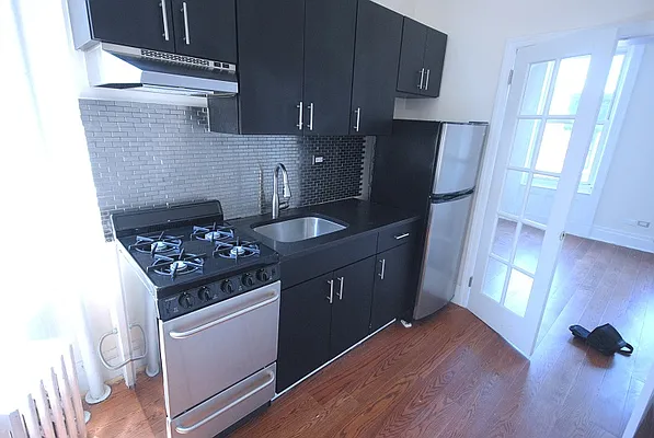 Rented by Bold New York | media 53