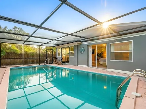 3916 51st Ave N #1, Saint Petersburg, FL 33714