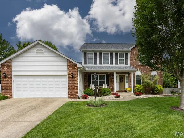 2707 Cabin Creek Ct, Edwardsville, IL 62025