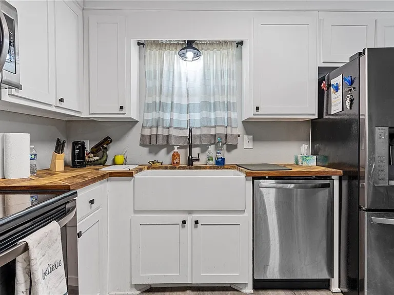 256 Candyce Dr #1 — Photo 4