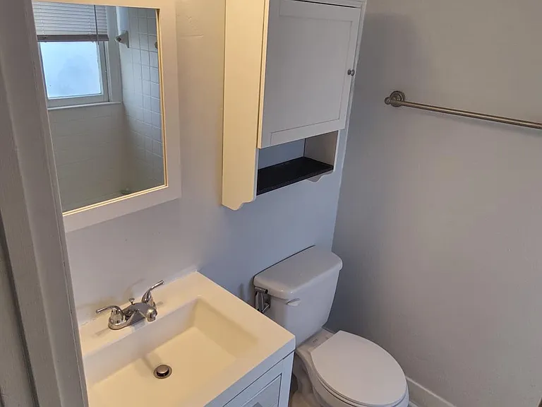 3706 E North St #B2 — Photo 9