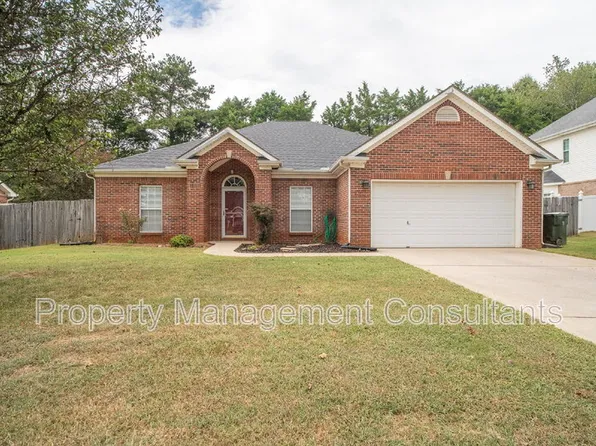 216 Horseshoe Bnd N, Madison, AL 35758