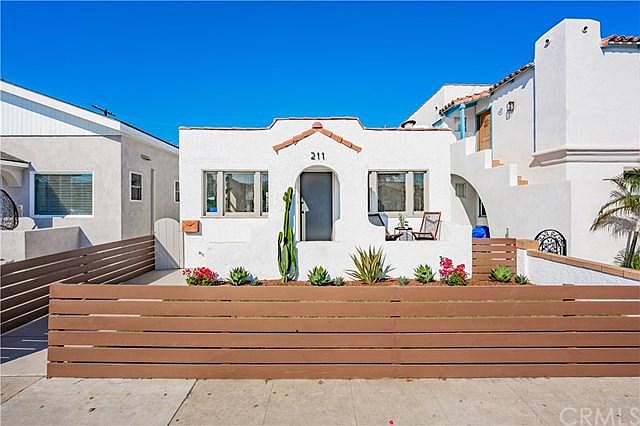 1st image of 211 Pomona Ave