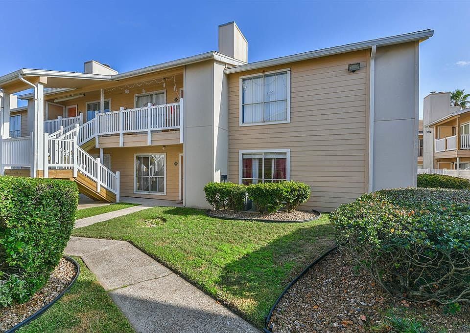 1st image of 3506 Cove View Blvd APT 1207