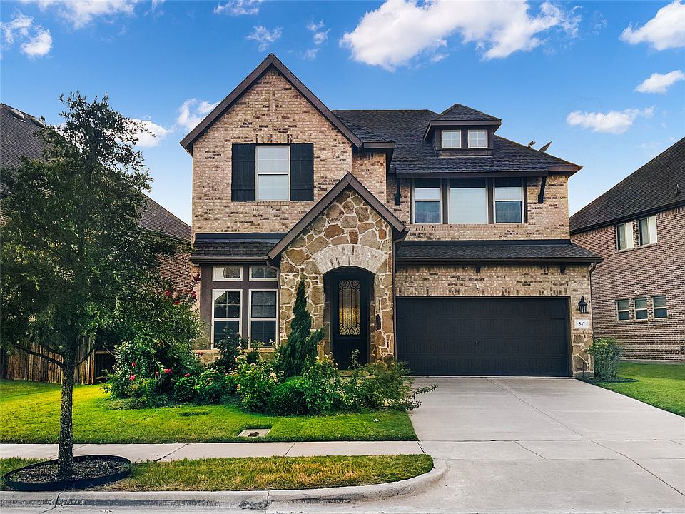 1st image of 547 Paddock Way
