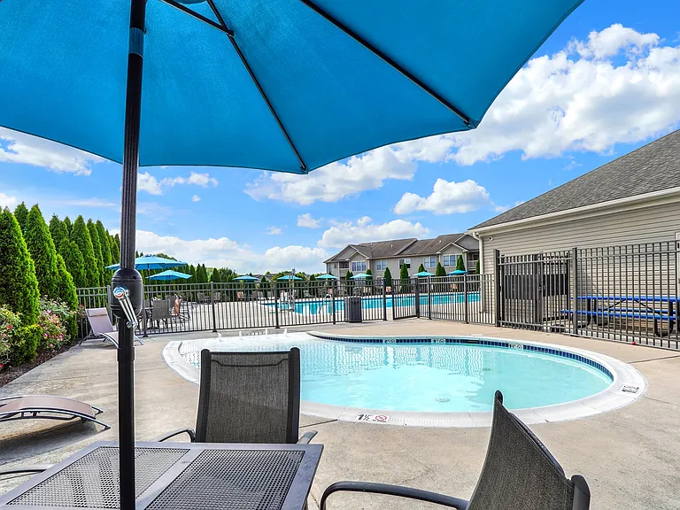 Cortland Apts. — Photo 9
