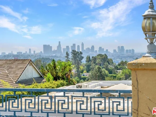 5222 Los Franciscos Way, Los Angeles, CA 90027