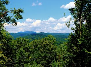 33 Slate Way, Hendersonville, NC 28791